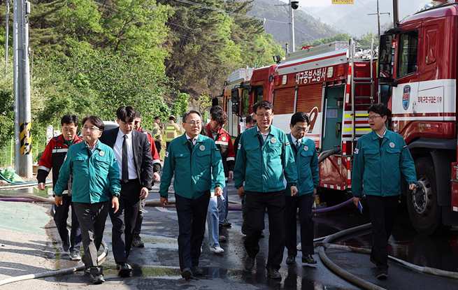 韩国政府拨款逾1.88万亿韩元启动灾后重建 全力扶助山火受灾民众重建家园
